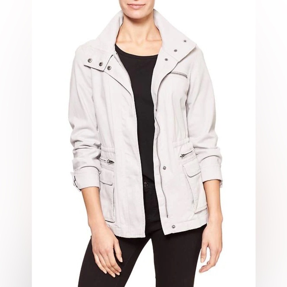 GAP Women’s Utility Jacket Light Gray, size XL, EUC